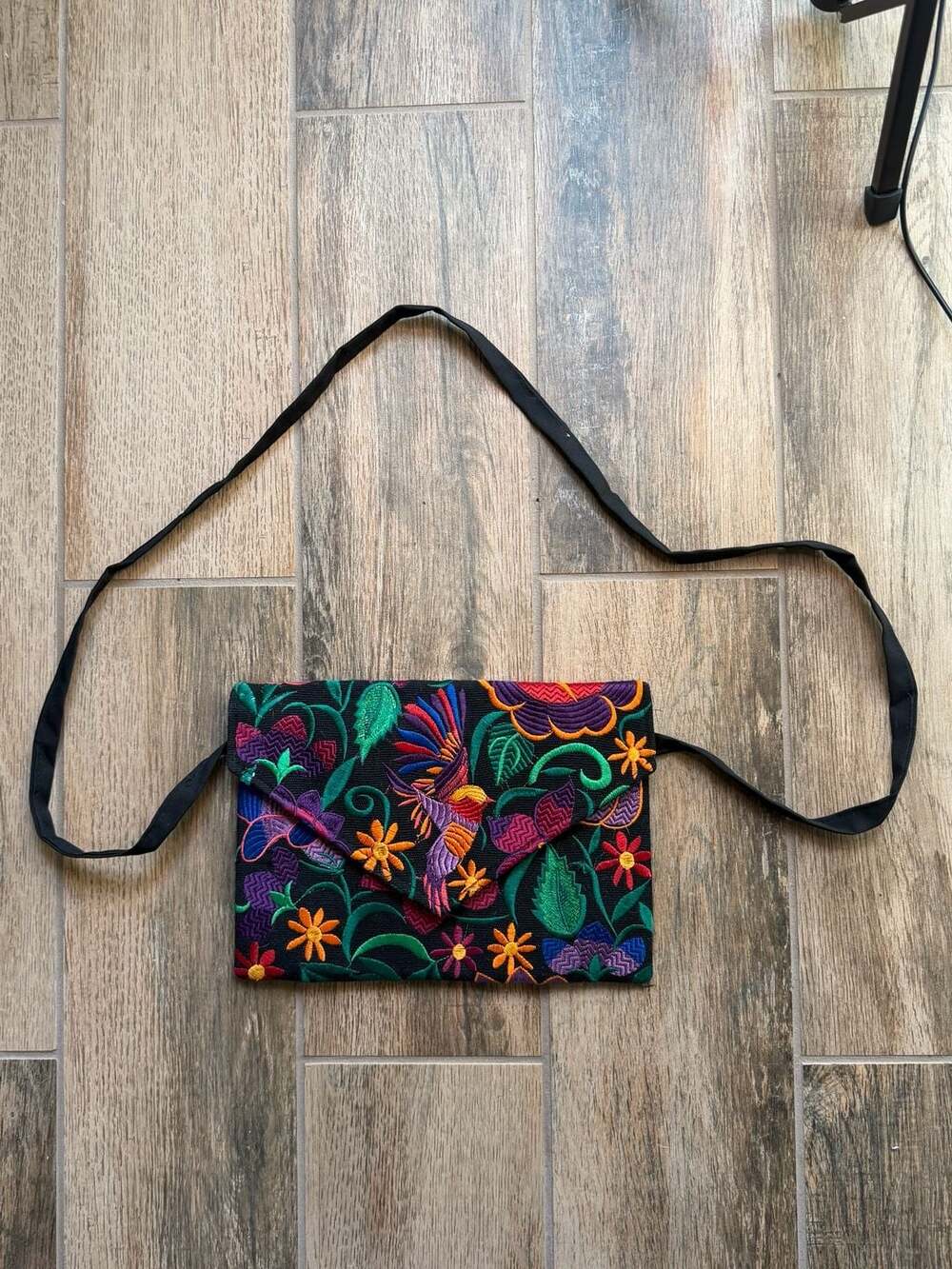 Artisan Mexican Hand Embroidered Floral Hummingbird Crossbody Bag